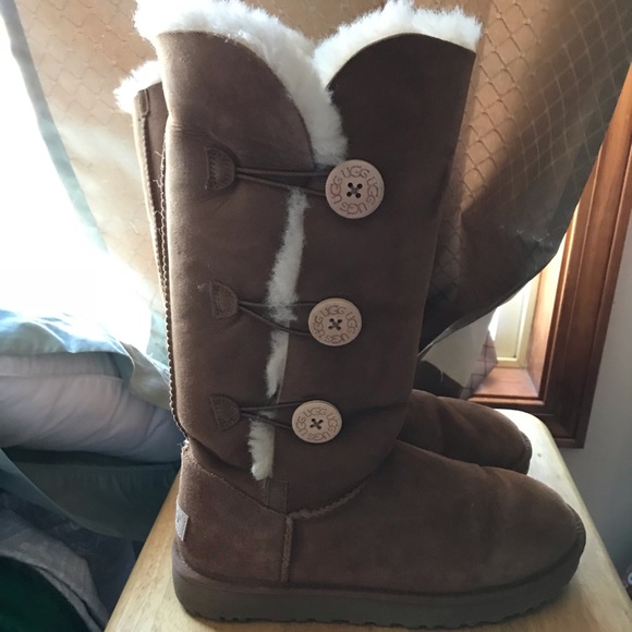 UGG Shoes - Uggs Bailey Button Tall Tan Boots 10
